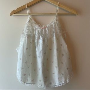 FLORAL LACE TOP VTG